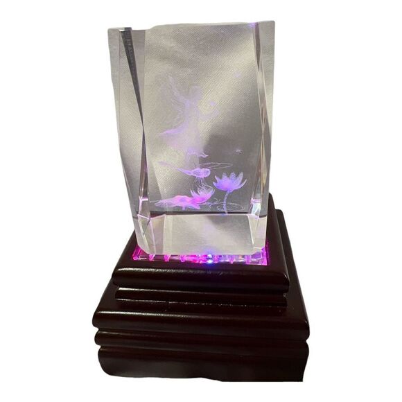 Illuminated fairy and dragonfly glass figurine - Picture 1 of 3